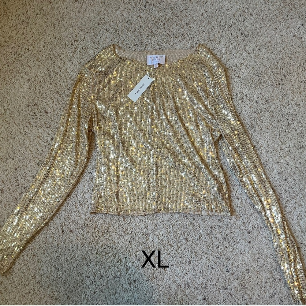Francesca's Collections Gold Sequin Blouse